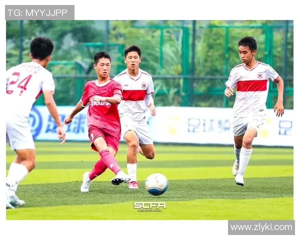 翟鑫足球：引领青少年足球热潮助力中国足球未来发展